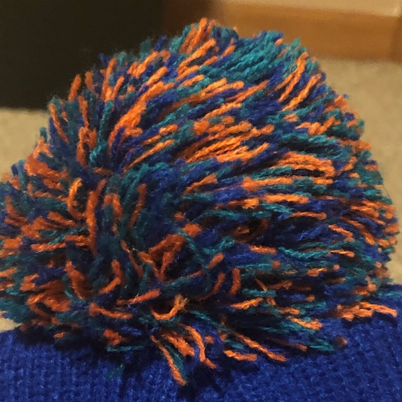 CHARMANDER STOCKING HAT - Picture 4 of 5